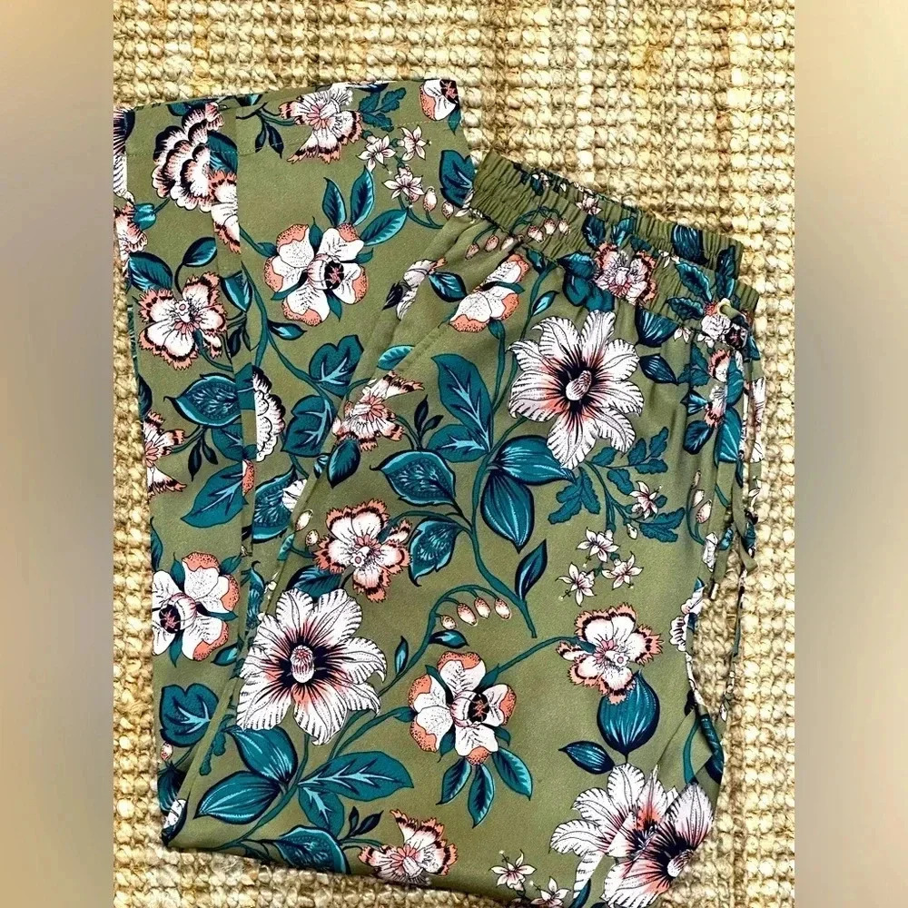 Ralph Lauren Floral Silky Slacks Size‎ 2